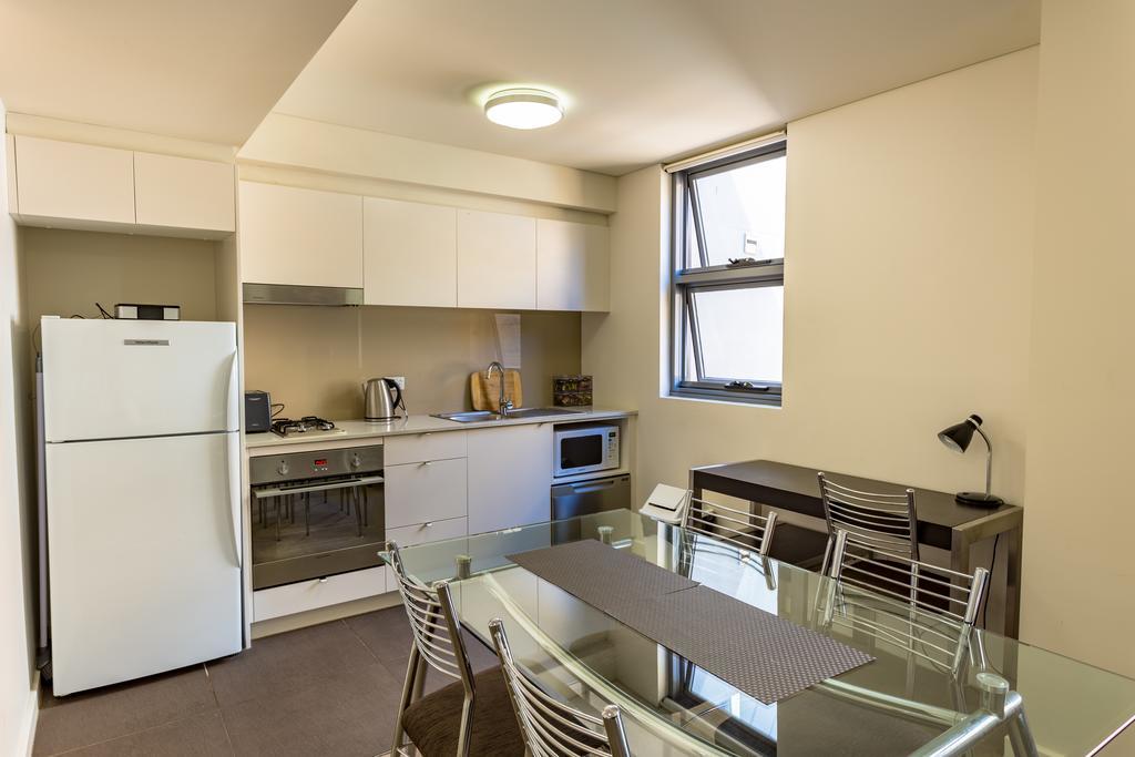 ניוקסטל Hotel 111 מראה חיצוני תמונה