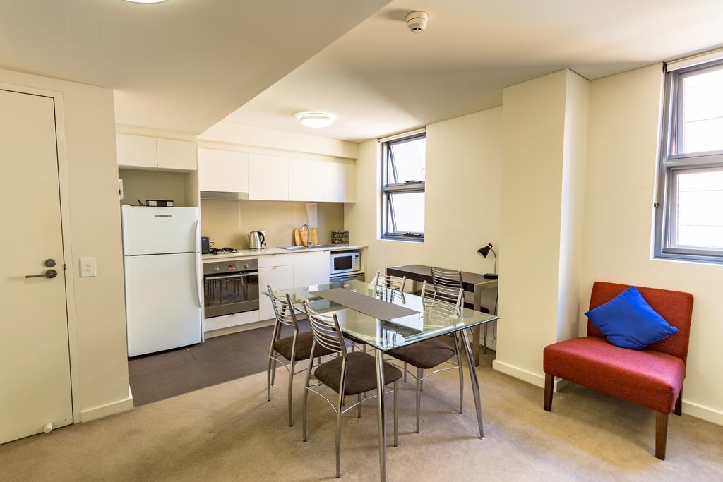 ניוקסטל Hotel 111 מראה חיצוני תמונה